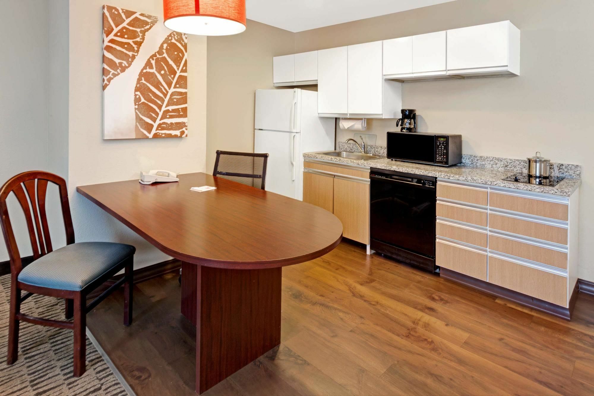 Mainstay Suites Chicago Hoffman Estates Buitenkant foto